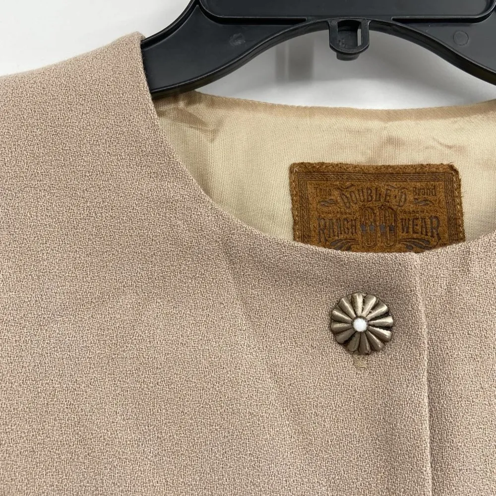 Double D Ranch Tan Wool Beaded Vest - Image 93