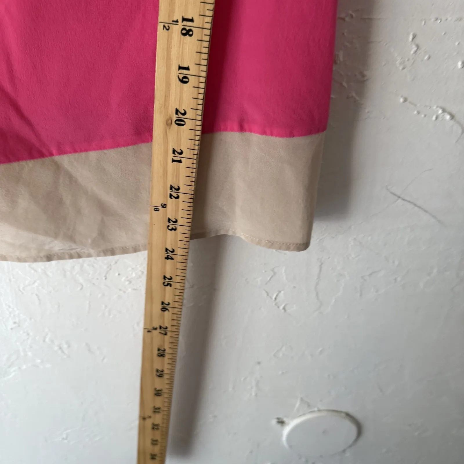 Trina Turk Shirt Womens Medium Pink Beige Silk Blouse Top Coquette Preppy - Image 6