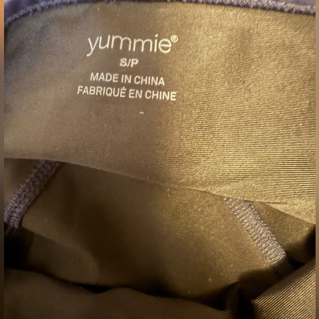 Yummie Faux Leather Shaping Legging W/ Side Zip - Image 6