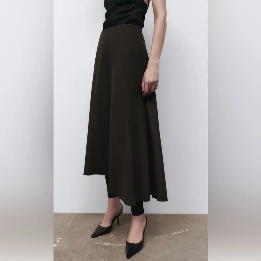 Zara New Women Limited Edition Khaki High Waisted Midi Skirt‎ Size Small - Image 2