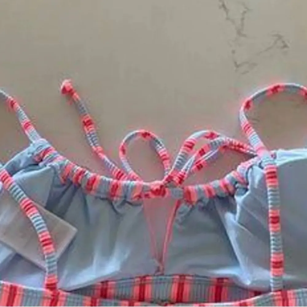 Billabong Bikini Top NWT - Image 4