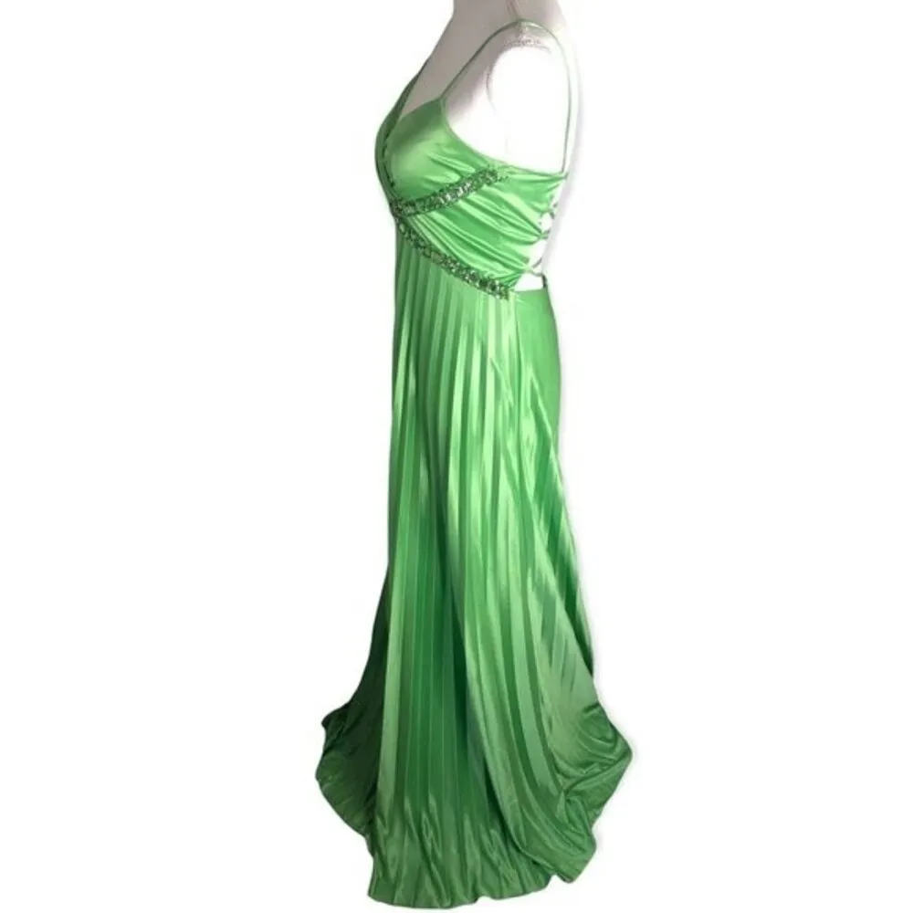Masquerade Green Satin Pleated Sequined Jewel Formal Maxi Dress Size 7/8 - Image 3