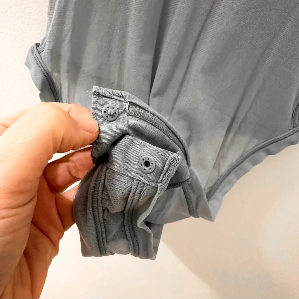 NWT SKIMS Stretch Summer Mesh T-Shirt Bodysuit Sky blue
Sz 2X - Image 6