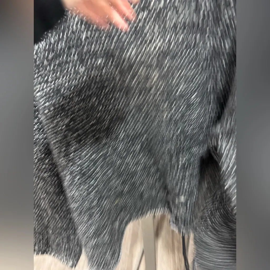 BDG Charcoal Turtleneck Sweater - Image 11