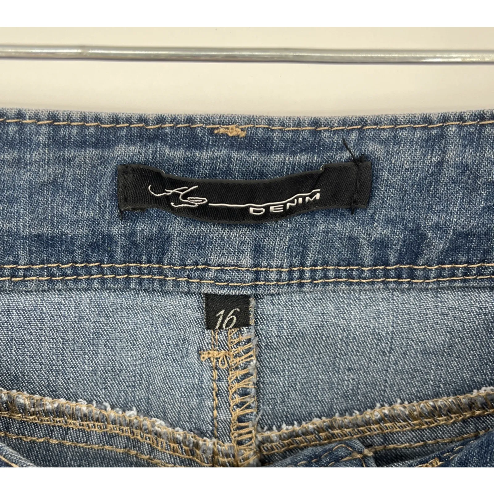 Y2K AG Denim Straight Jeans Womens Size 16 High Rise Blue Dark Wash Minimal - Image 7