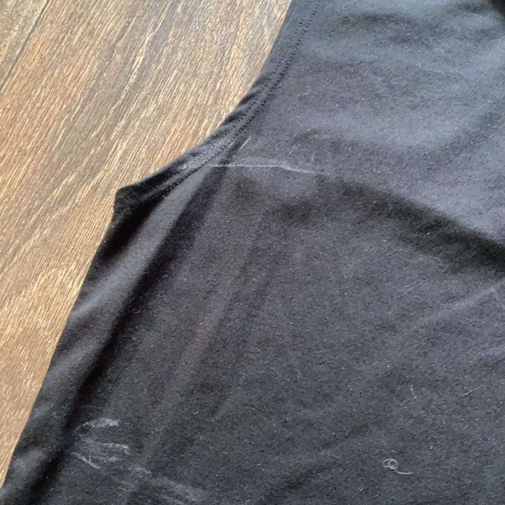 Black Tank Top - Image 4