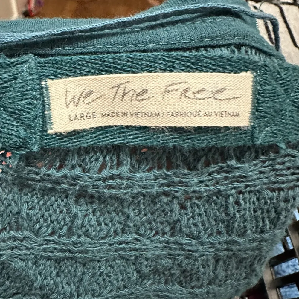 We The Free Green V-Neck Oversized Sweater in L - Image 2