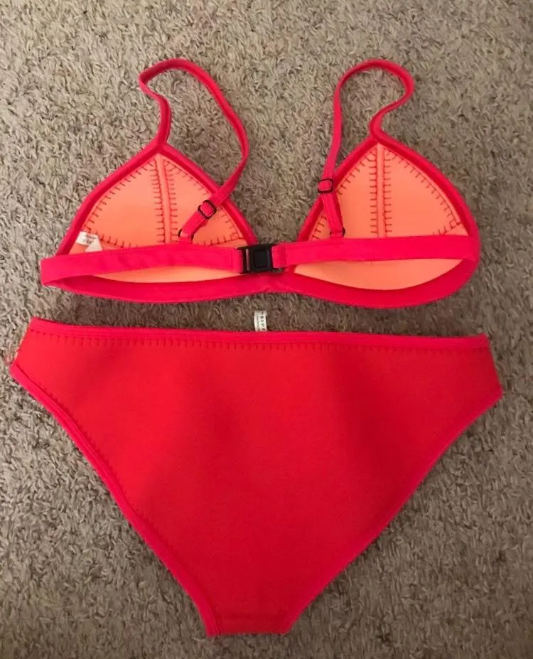 Amazon Knockoff Triangl Bikini - Image 2