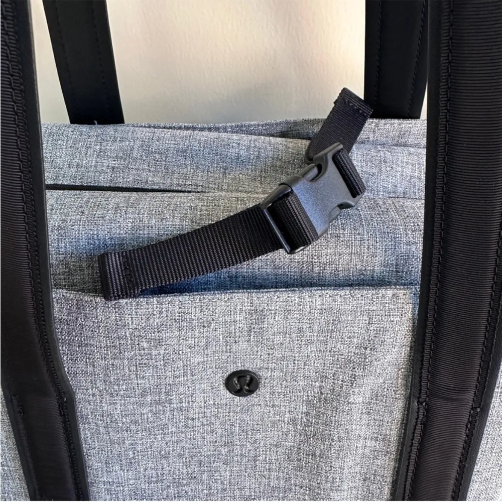 Lululemon Go Getter Bag 25L - Image 9