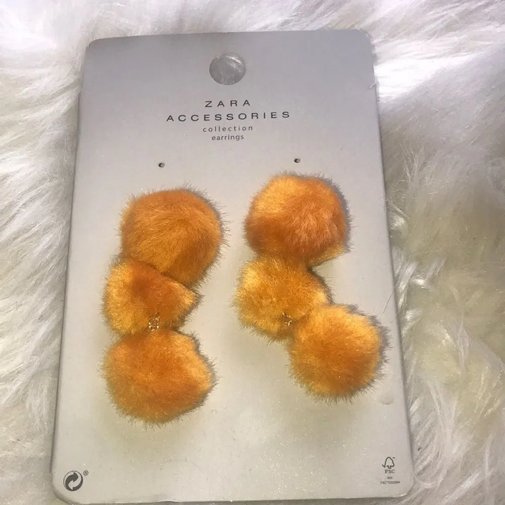 ✨2xHP✨Zara Long Pompom Earrings✨ - Image 6