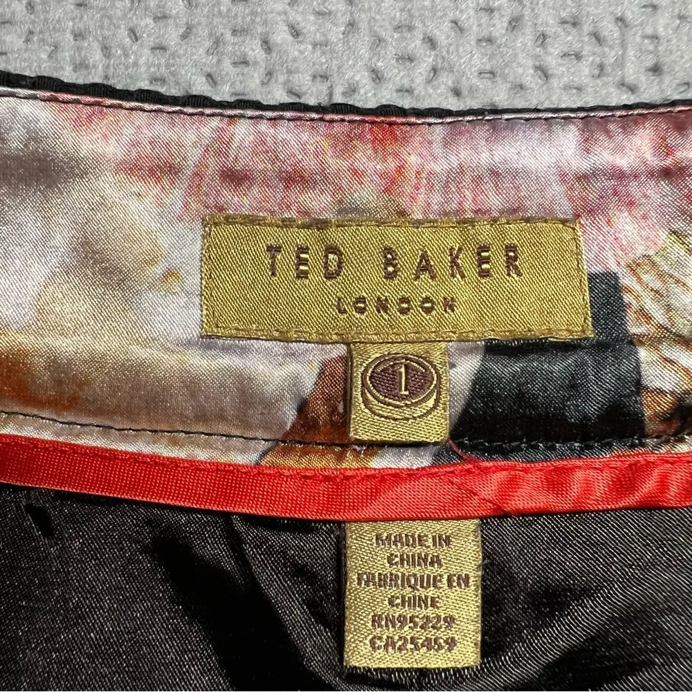 Ted Baker Black Textured Straight Leg Classic Slacks Dress Pant Size 4 EUC - Image 4