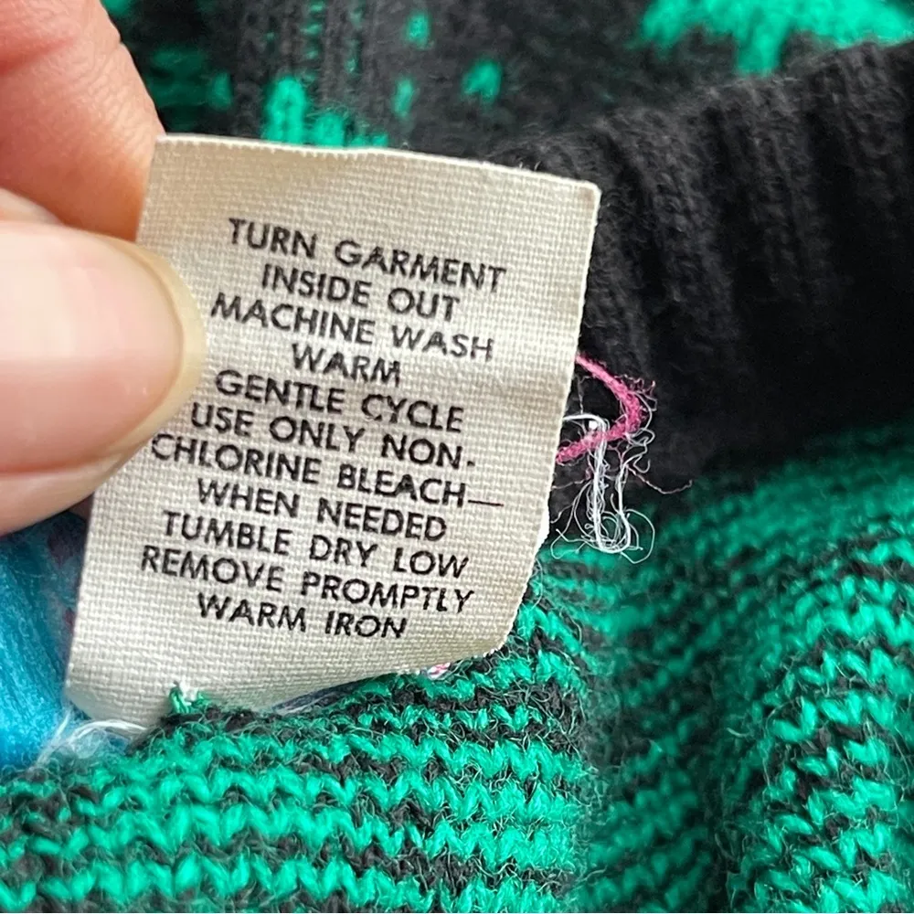 HOT STUFF | Vintage Green Maple Leave Knit Sweater Sz M Size M - Image 6