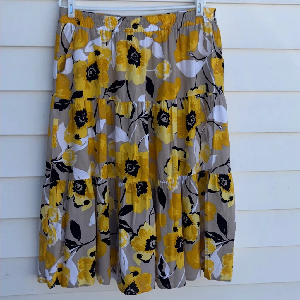 Allison Daley Yellow and Black Floral Skirt - Image 7