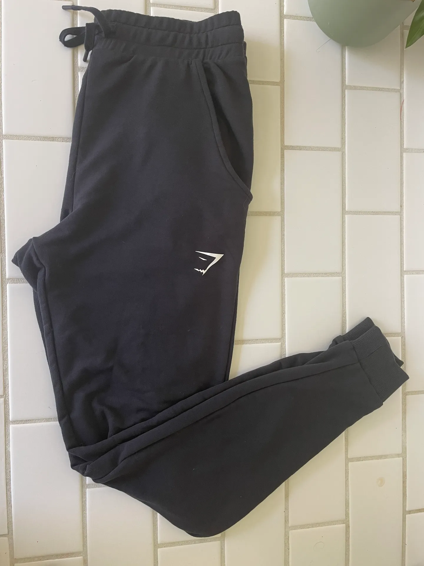 Gymshark joggers - Image 5