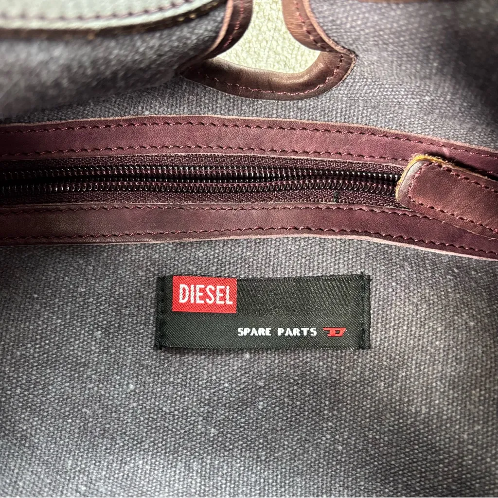 Diesel Vintage 100% Leather Spare Parts Circle‎ Brown-Purple Shoulder Bag - Image 9