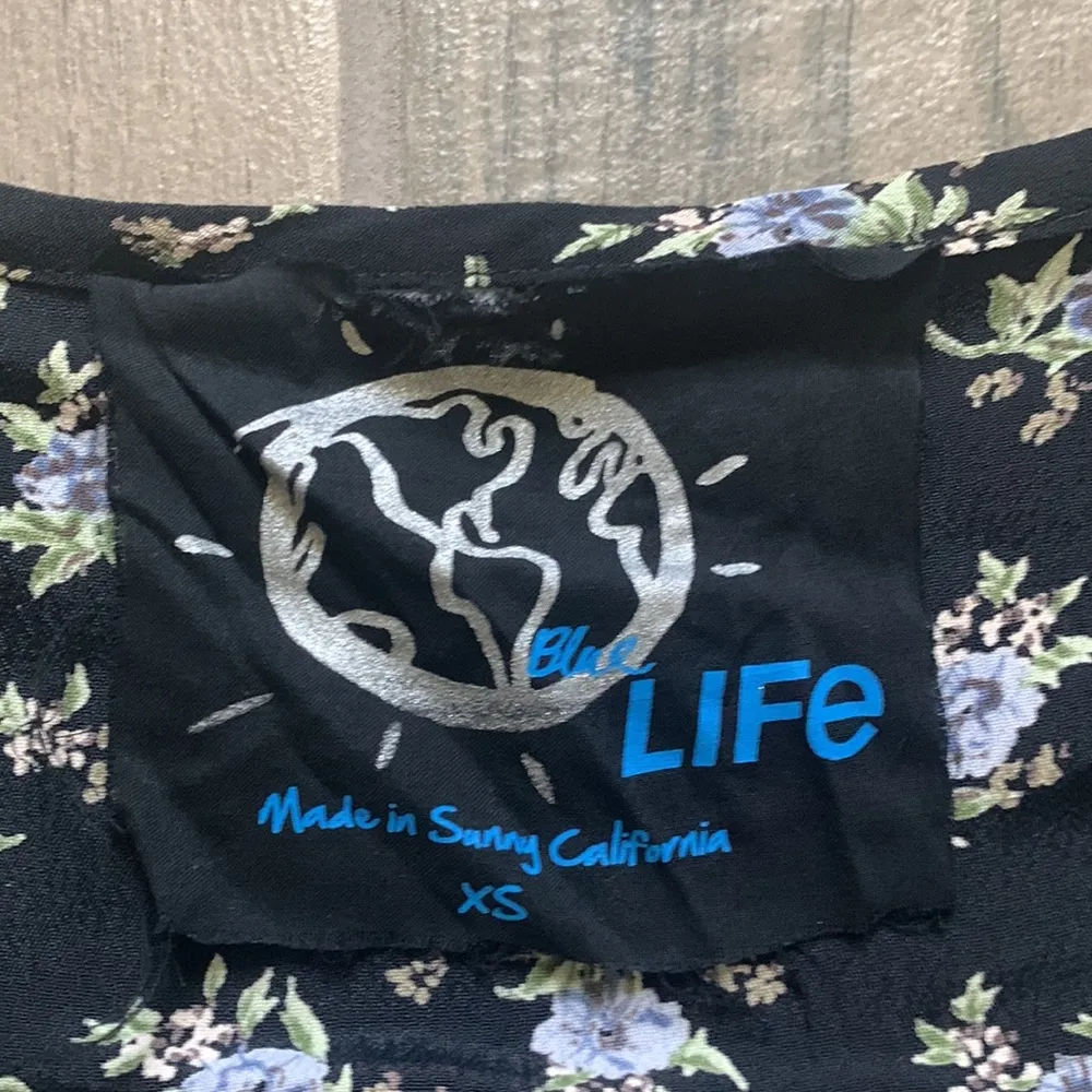 Blue life floral romper - Image 5