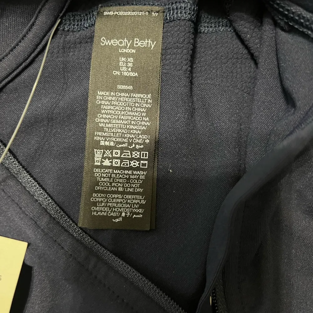 Sweaty Betty NWT Athlete Seamless Half Zip size 4 - Image 2