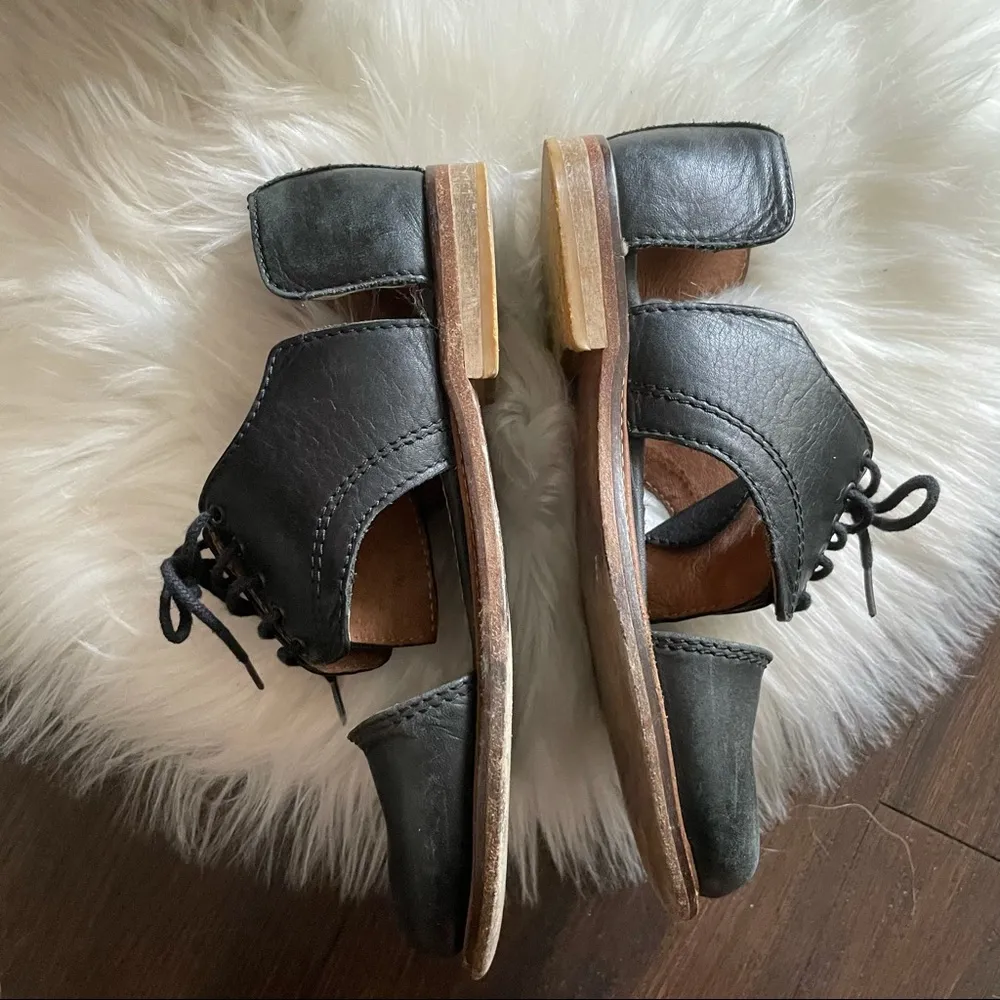 Minimarket Cut-Out Oxfords - Image 6