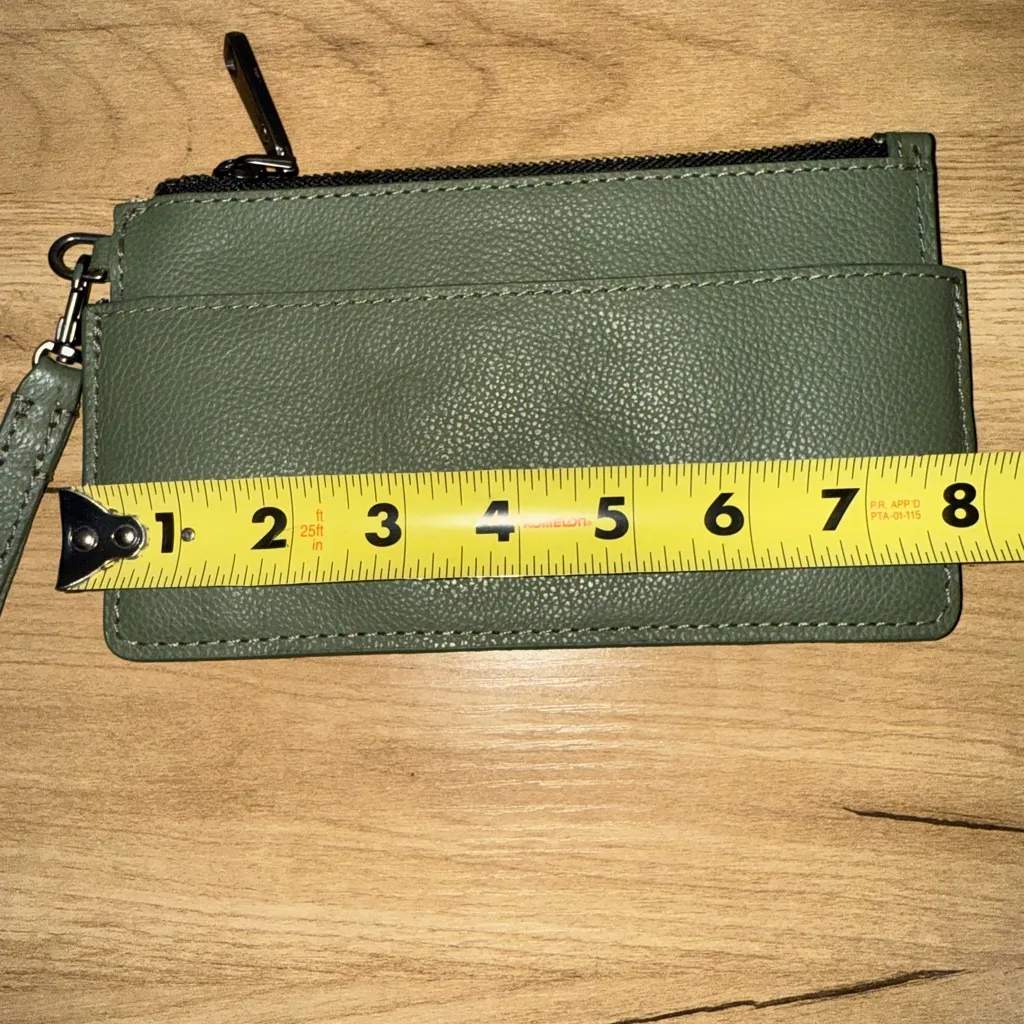 ETIENNE AIGNER Madison Leather Small‎ Clutch Loden Green NWOB - Image 9