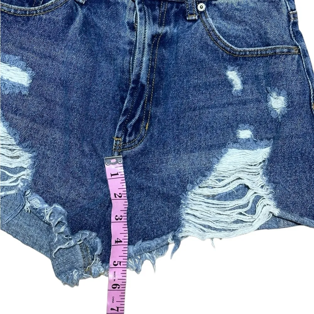 Cute Distressed Denim Shorts Forever 21 Size 30 EUC - Image 7