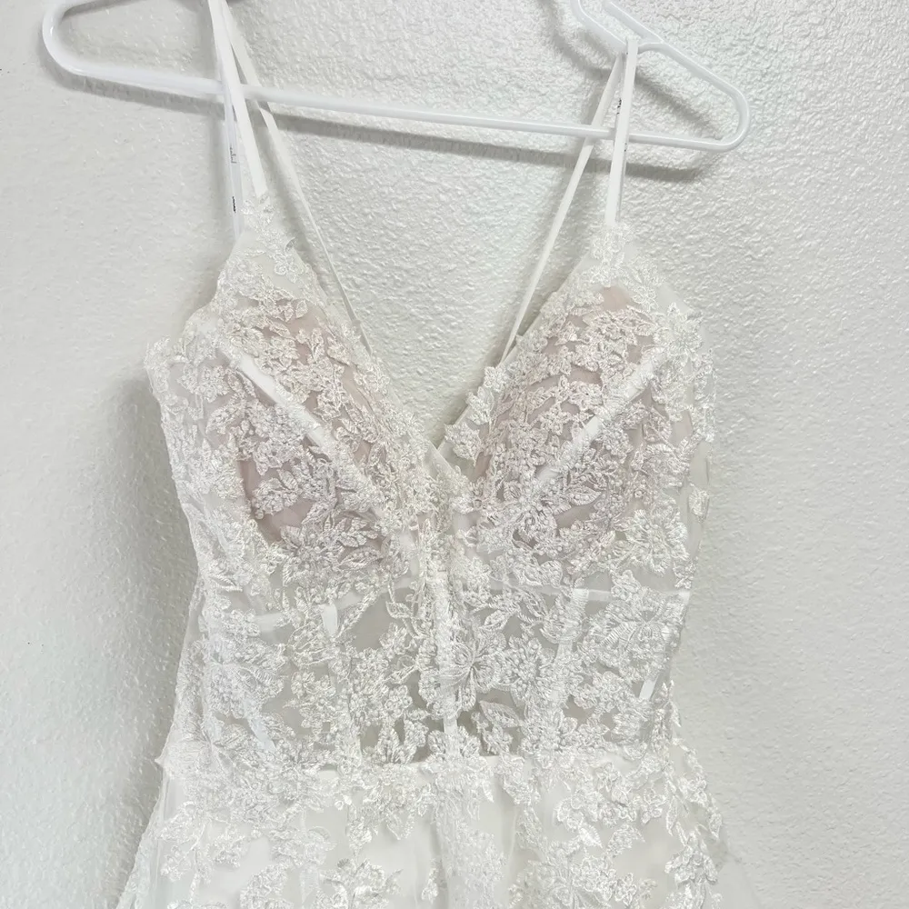 Lulus Luxury White Sheer Tulle Embroidered Beaded Bridal Gown Size Large NWT - Image 7