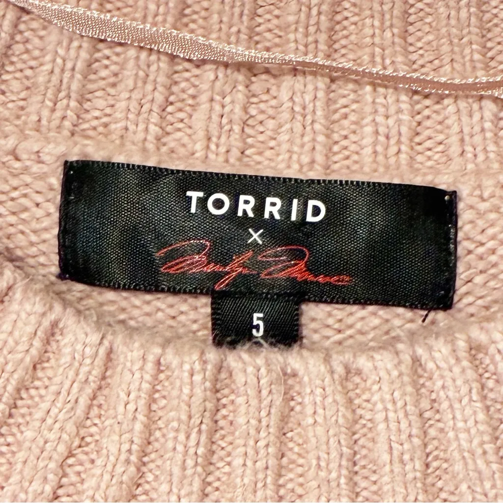 Torrid Marilyn Monroe Plus Size 5X Cable Mock Neck Pullover Sweater - Image 4