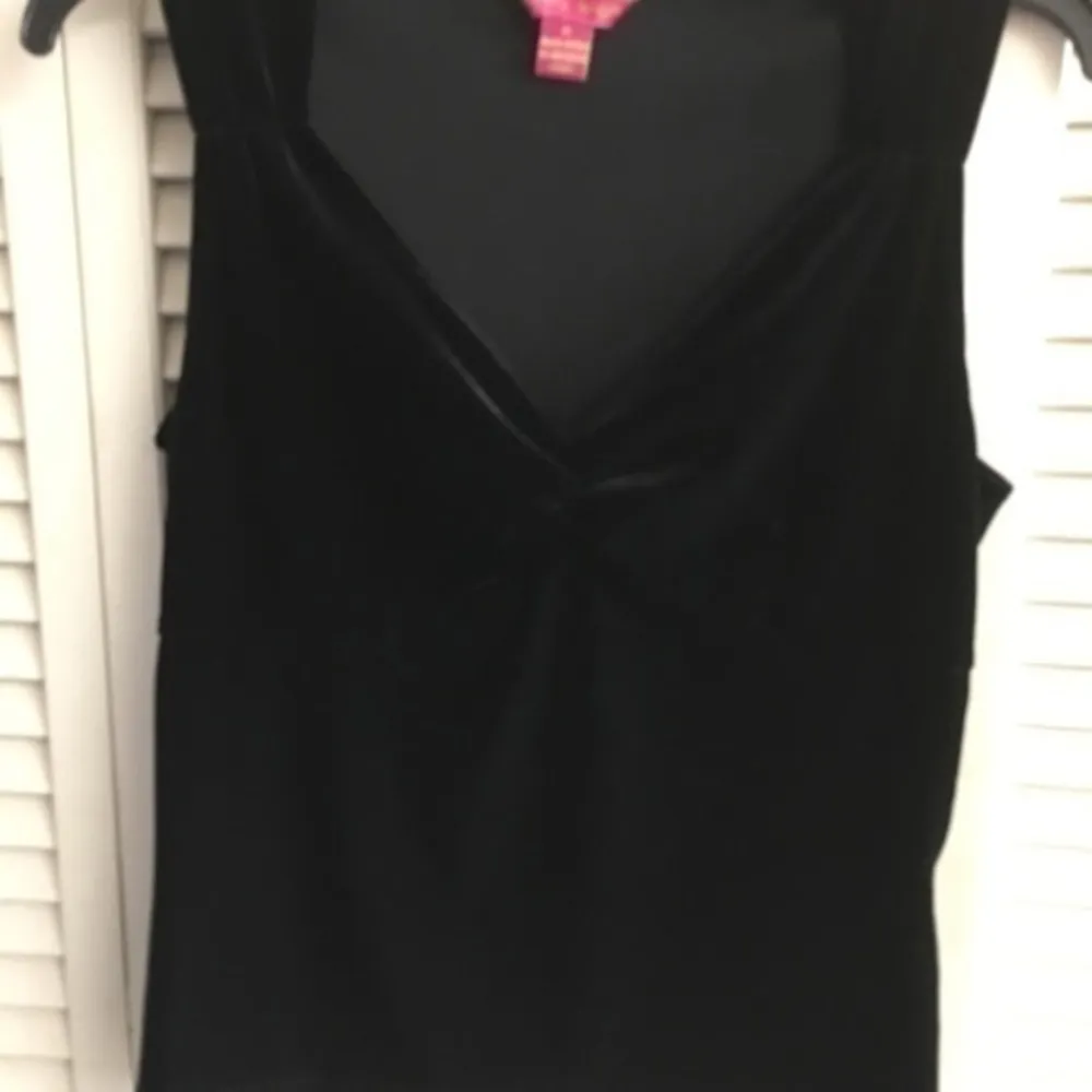 Sunny Leigh  velvet ladies blouse  medium - Image 4