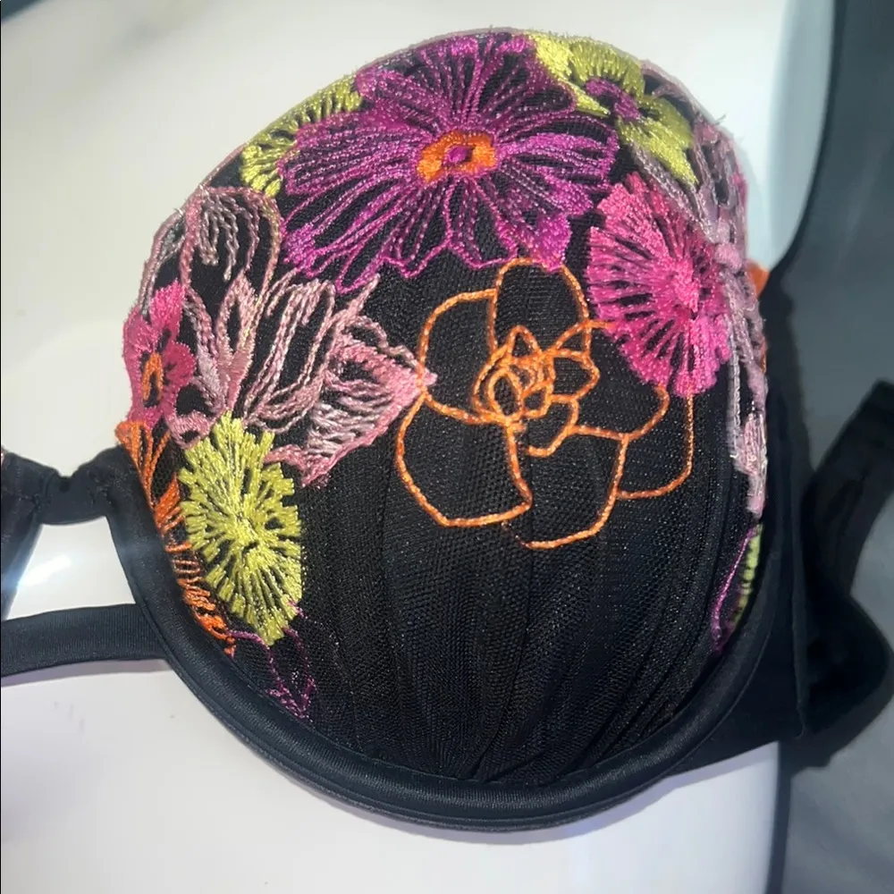Floral Embroidered Black Floral Swimsuit Bikini Bra top Bandeau Large - Image 3