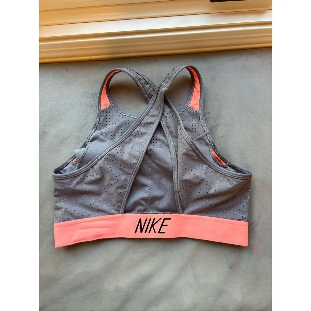 nike sports bra - Image 2
