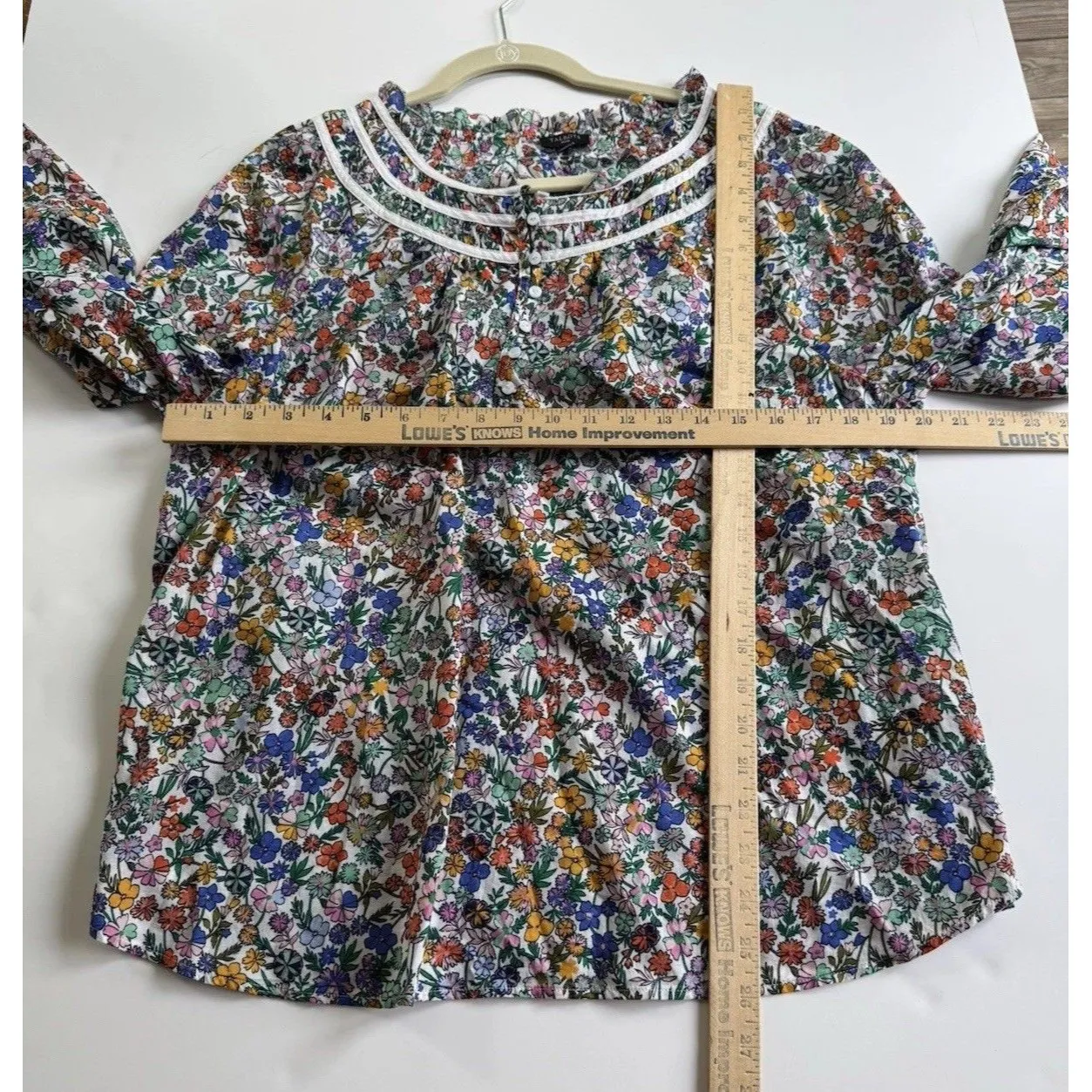 Talbots Blouse Womens XLP Multicolor Floral Cotton Long Sleeves Lightweight Top - Image 9