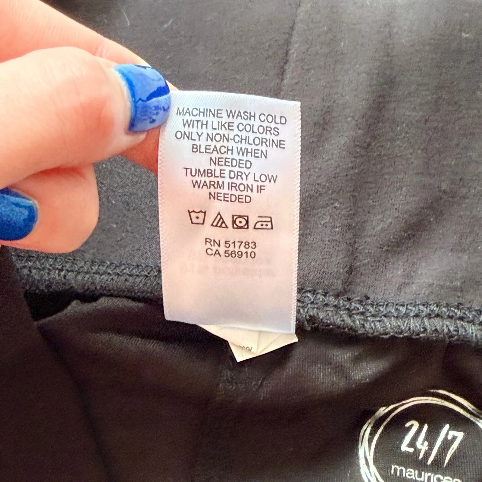 Maurices Black Capri Leggings Size 1X - Image 4