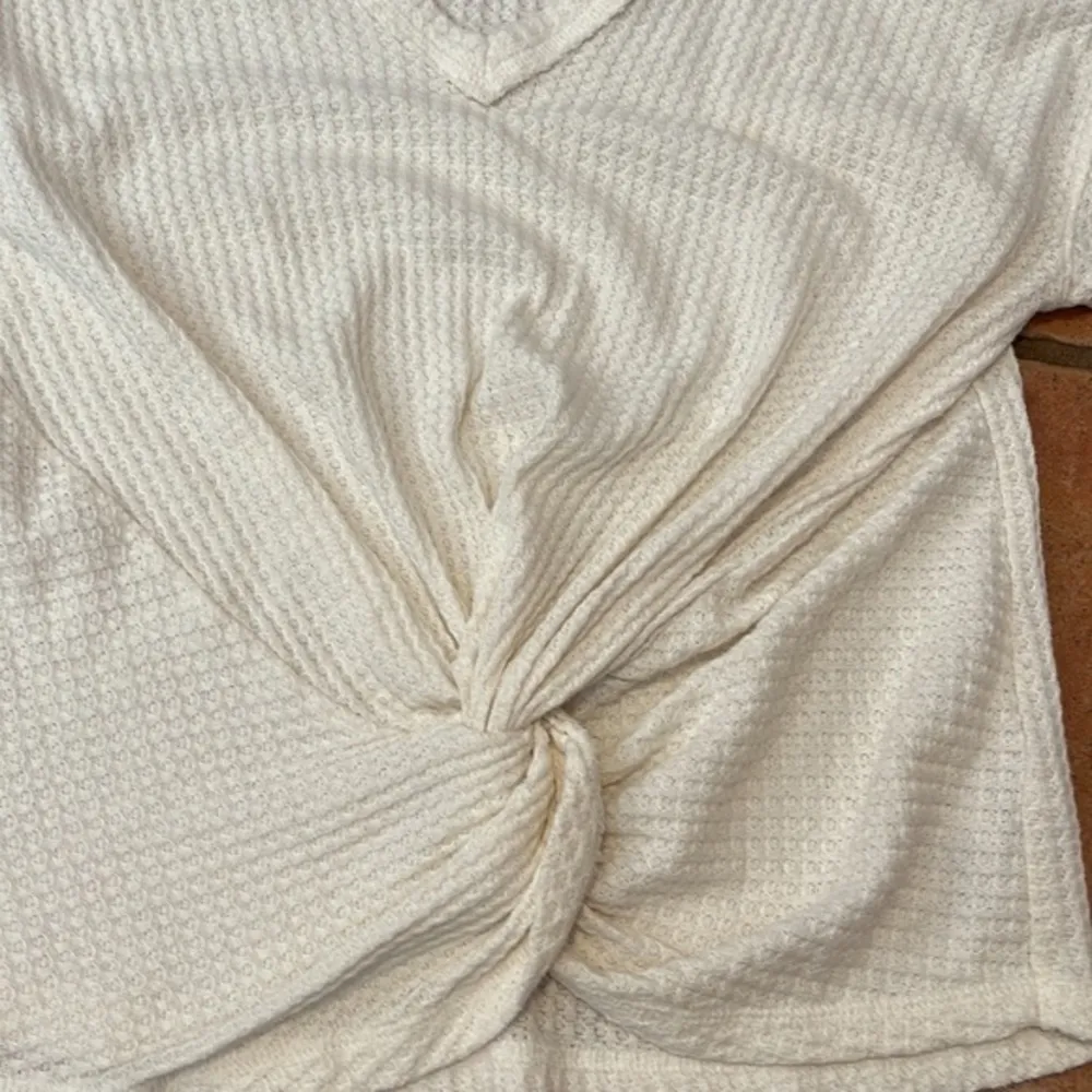 Anthropologie Akemi +Kim knit front waffle top - Image 3