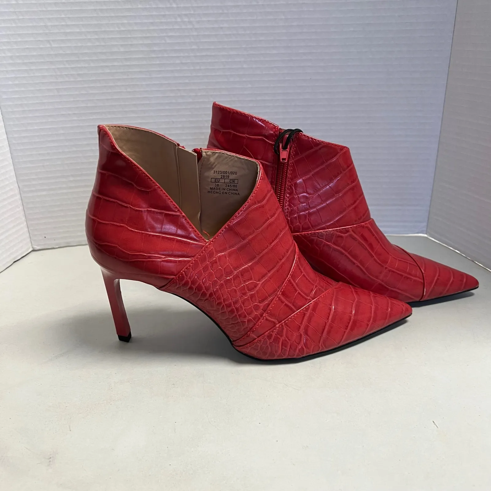 ZARA Trafaluc Red Croc Embossed Point Toe Stiletto Heel Ankle Boots 38 US 7.5 - Image 2
