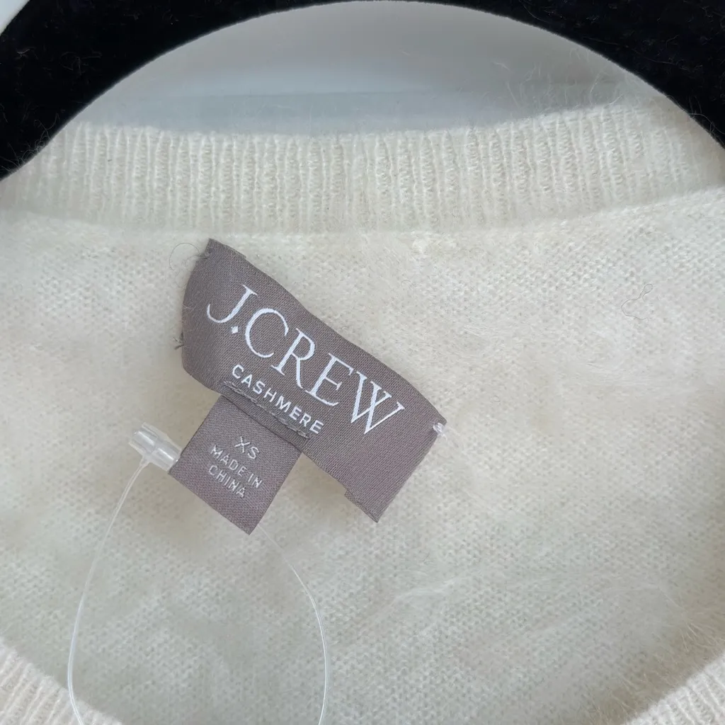J.Crew Brushed Cashmere Cropped Cardigan Sweater in Warm Ivory, Size X-Small - Image 5