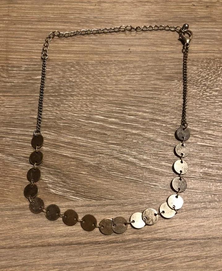 Lulus gold choker - Image 2