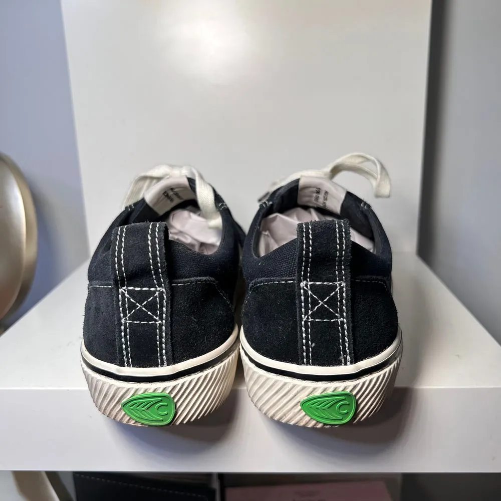 Cariuma Black Canvas Sneakers‎ with White Stripe Detail & Green Inner Sole - Image 9