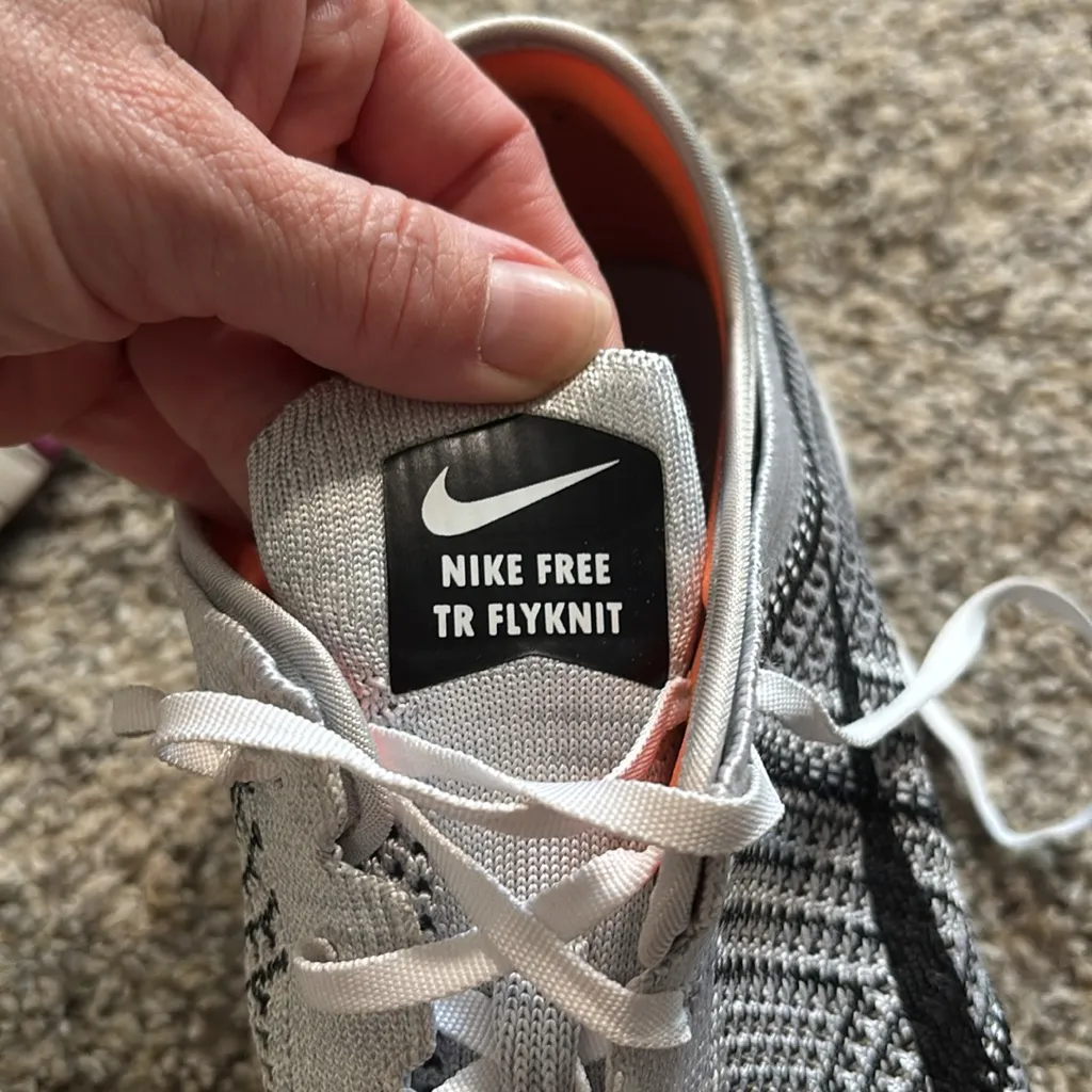 Nike Free TR Flynit Sneakers size 12 - Image 4