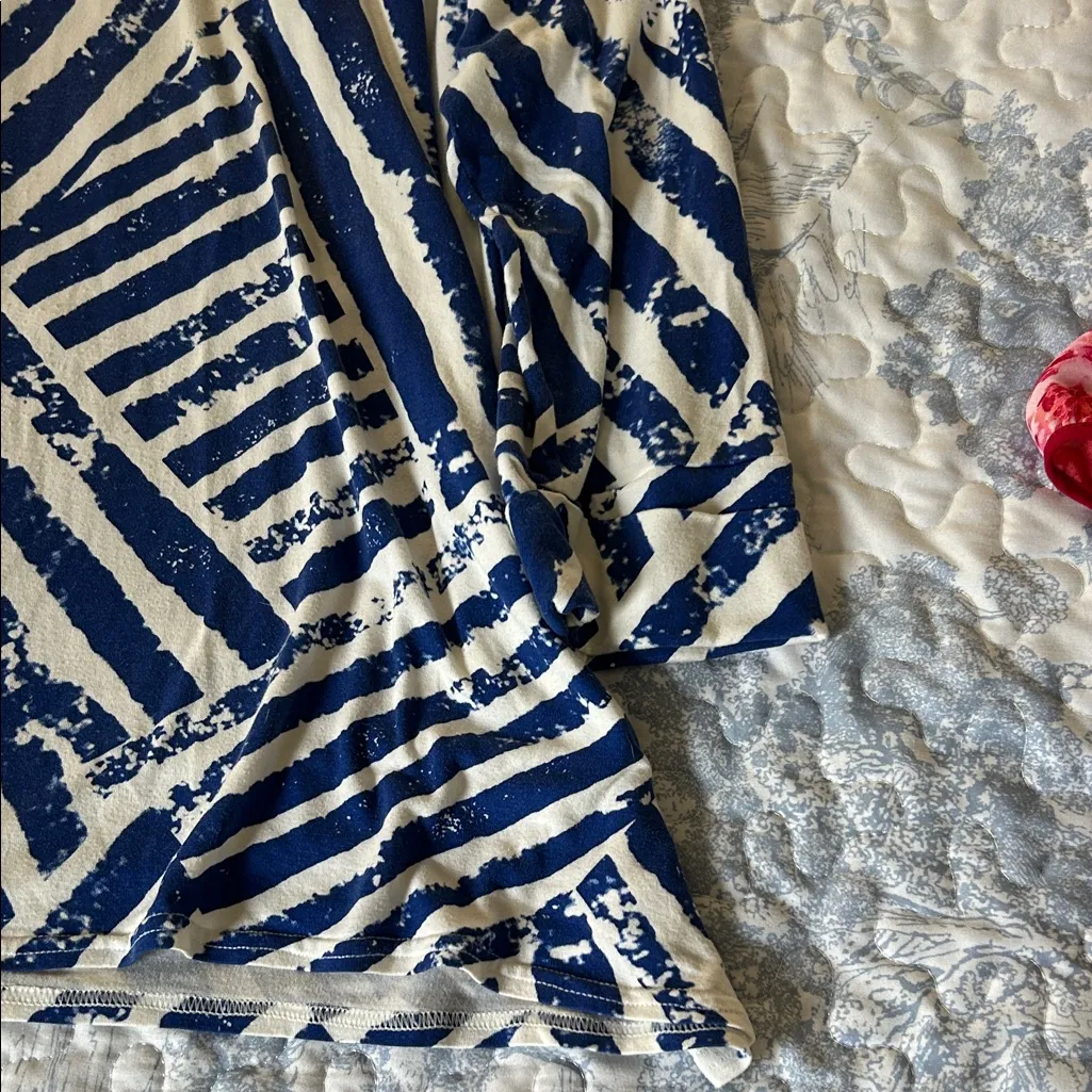 Peck & Peck Blue and White Striped Top - Image 2