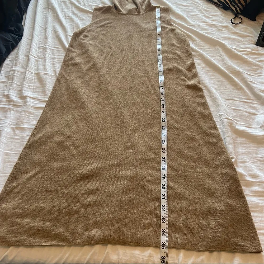 Bloomingdale’s Camel Wool Sleeveless Turtleneck Shift Dress Size Medium Petite - Image 7