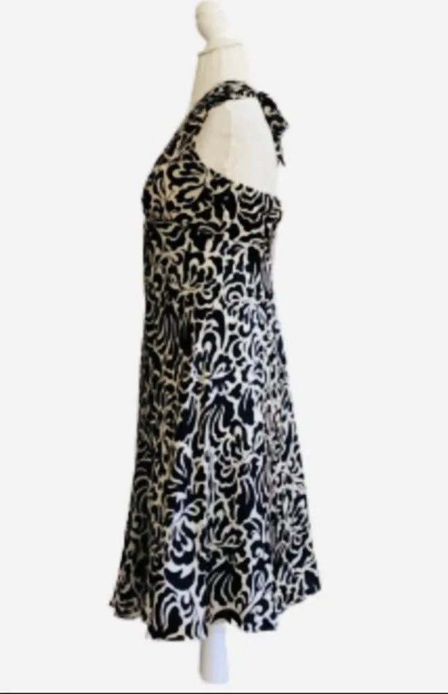 WHBM Halter Dress Black Cream Floral Sleeveless Silk Flowy Halter Dress Size 4 - Image 7