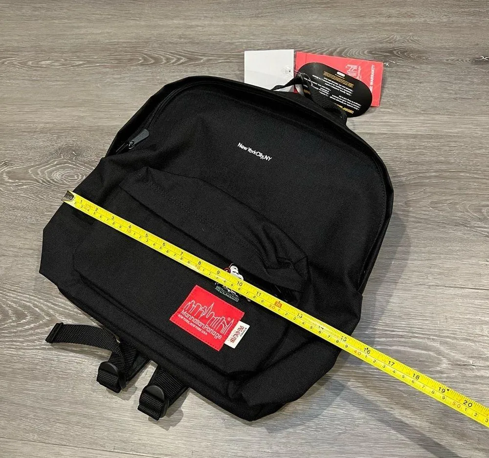 Manhattan Portage Snoopy Peanuts Backpack - Image 6