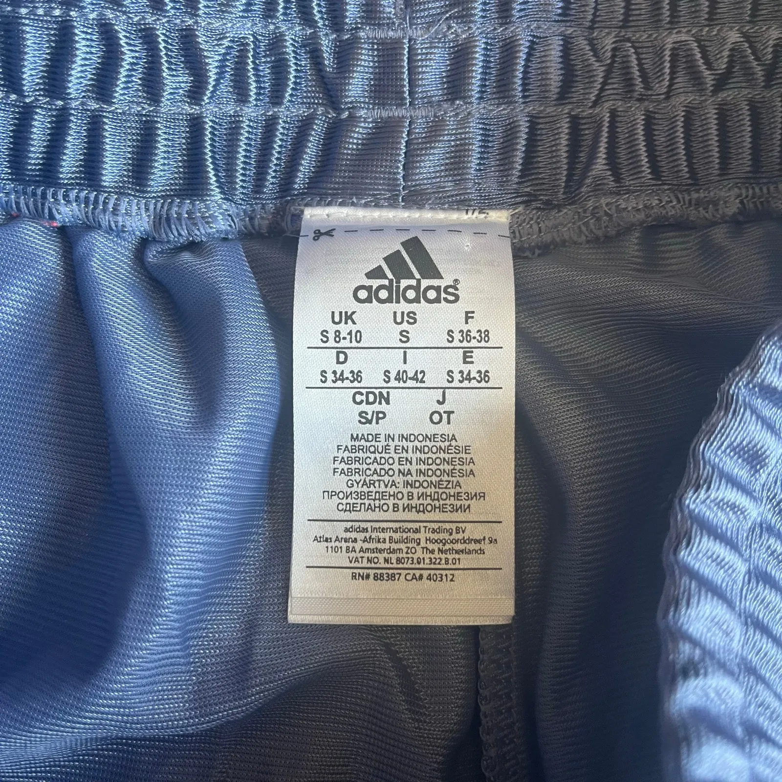 Adidas Blue / Pink Athletic Shorts Size Small (8-10) - Image 3