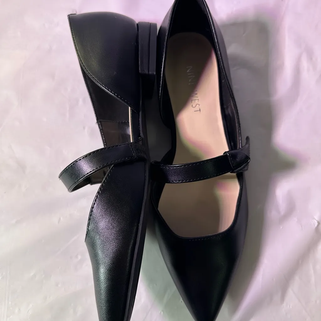 Nine West Black Pointed Flats with Bow - Image 9