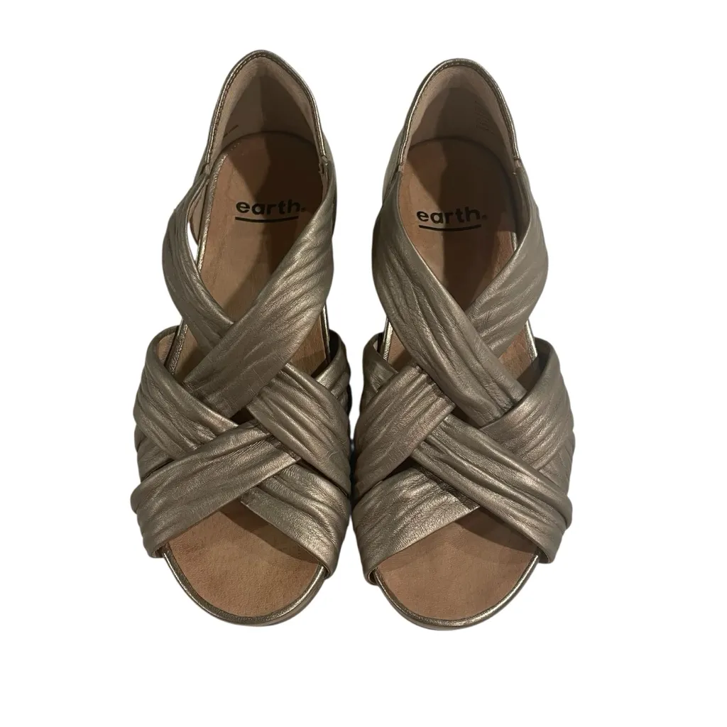 Earth Ficus Gemini Sandals Gold Washed Women’s Size 6M Strap Criss Cross Slip On - Image 2