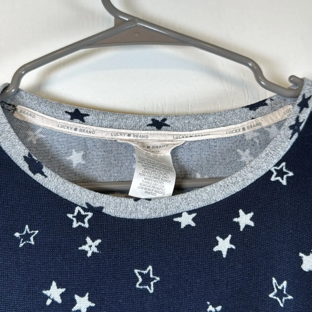 Lucky Brand Navy Shirt White Star Print S/S Patriotic Top Size Med EUC #5668 - Image 3