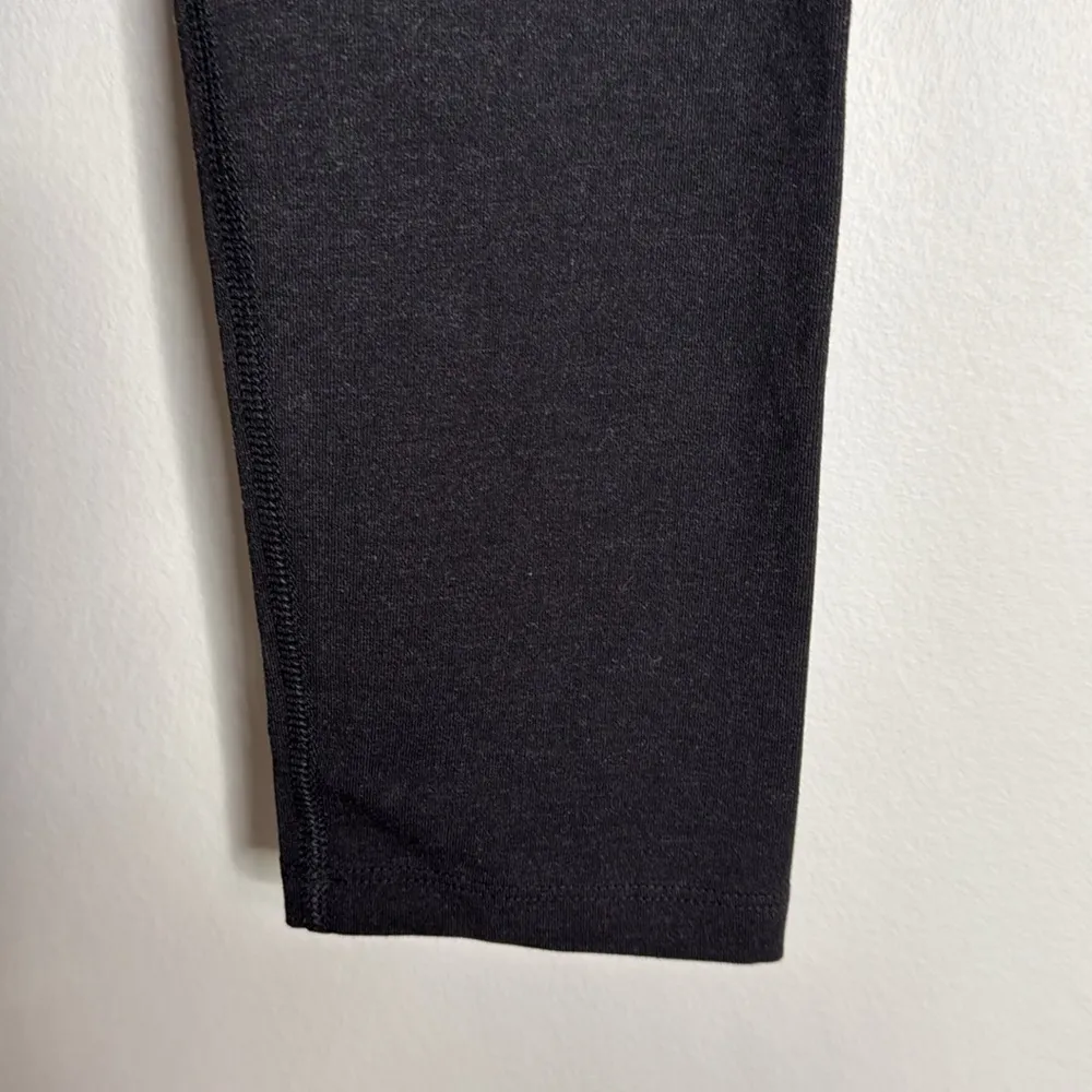 Old Navy Charcoal Active Crossover Powerchill Extra Hi-Rise Go-Dry Leggings XS - Image 5