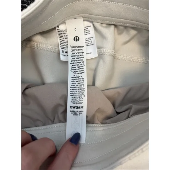 NWT Lululemon  Softstreme  HR Shorts 4"  Inch Bone Sz0 New White Beige High Rise - Image 5