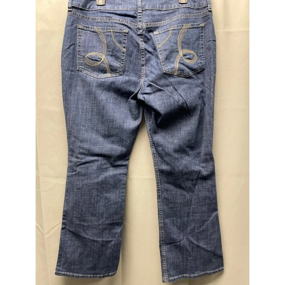 Riders by Lee Women's Blue Jeans Mid Rise, Boot Cut, Size 16P SKU 4366 - Image 2