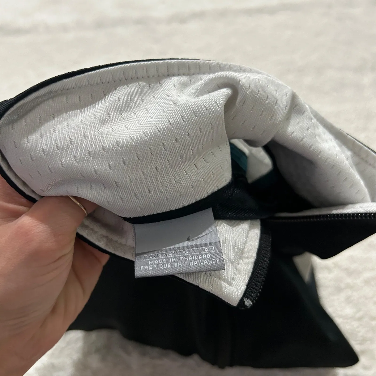 VTG Nike Womens Black/ White Zip Up Long Sleeve Jacket Sz L Workout Athleisure - Image 6