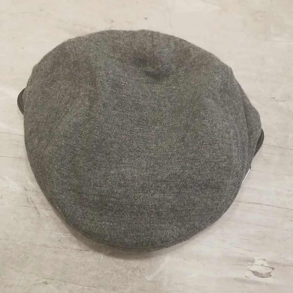 💕MICHAEL STARS💕 Buckled Up Driver Hat Abalone Gray NWT - Image 5